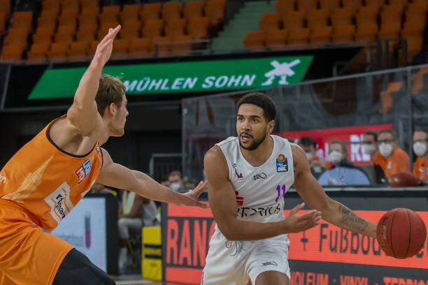 杨鸣明确表 杨鸣明确表