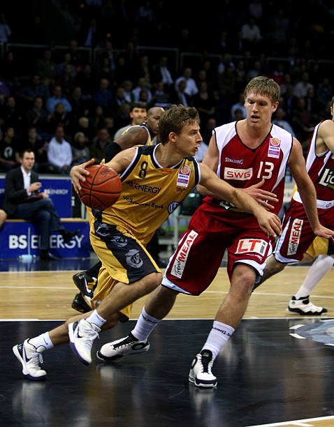 做出准确的 做出准确的