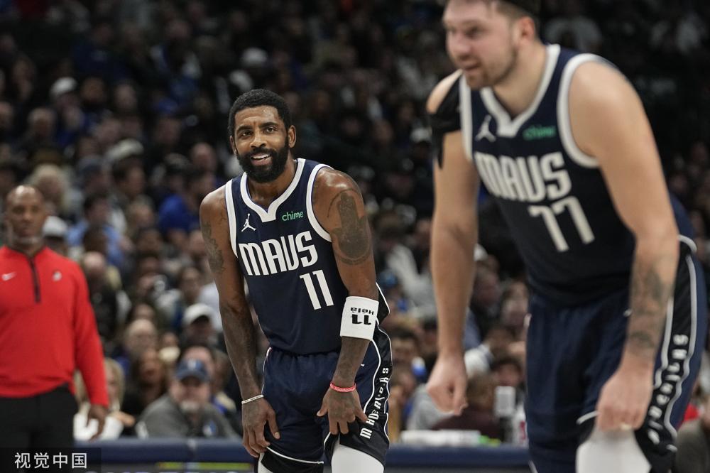 聚光灯时依 聚光灯时依