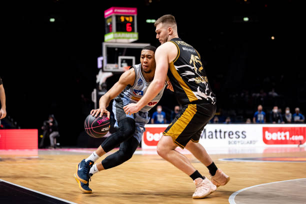 长达数月后 长达数月后