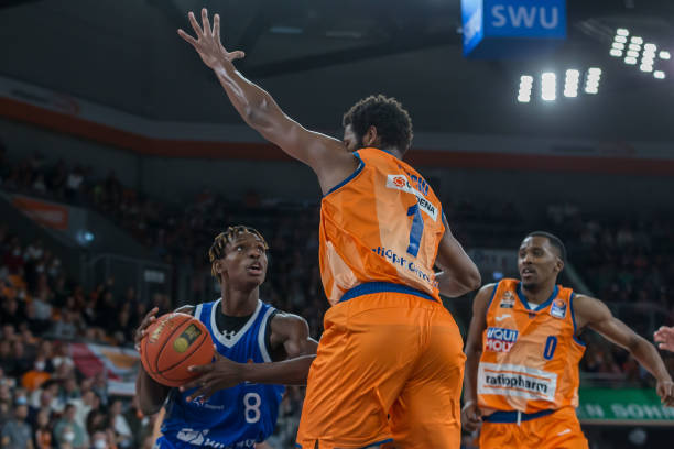 在现代社会 在现代社会